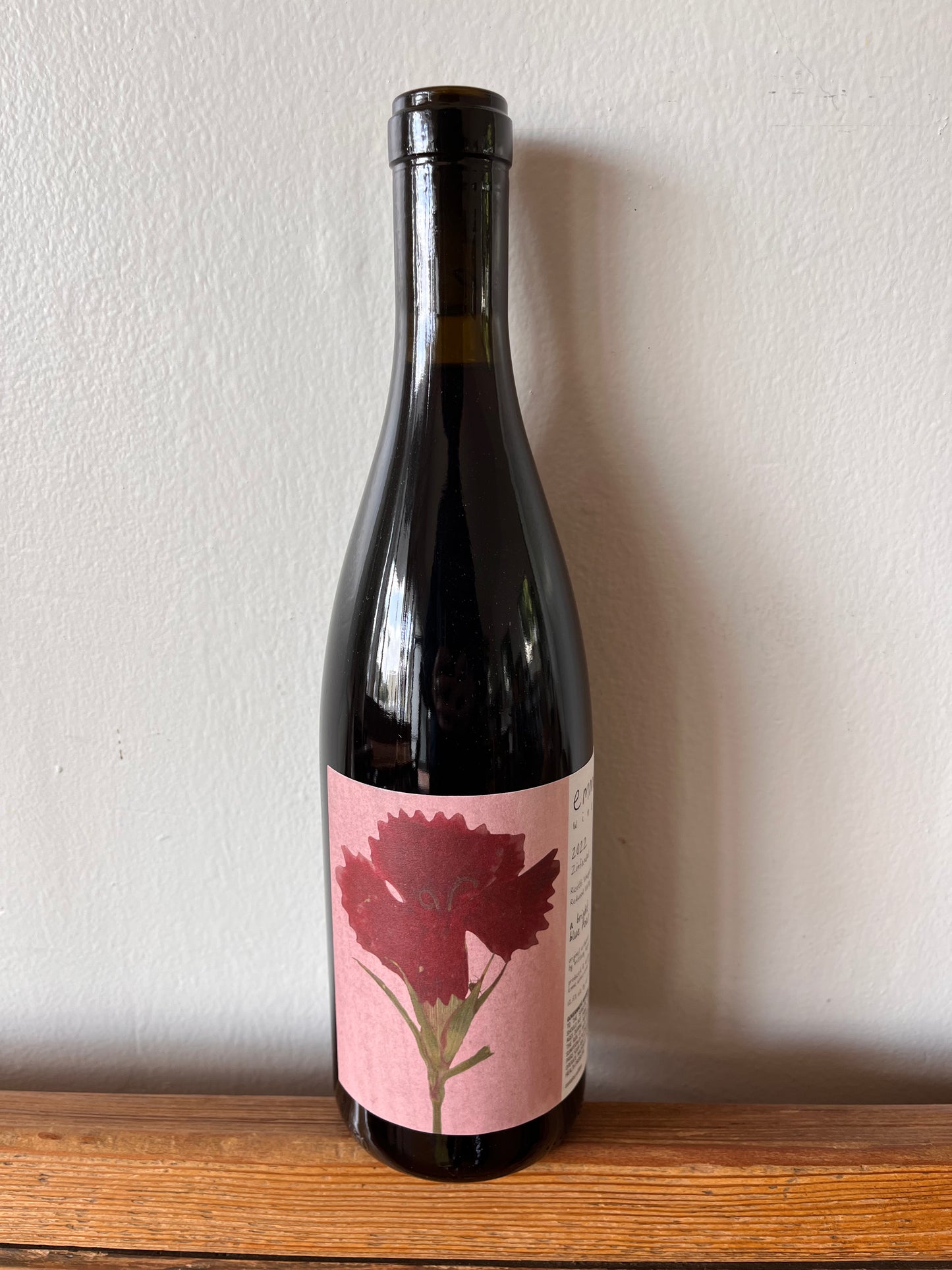 Emme Wines A Bright Blue Roar '22