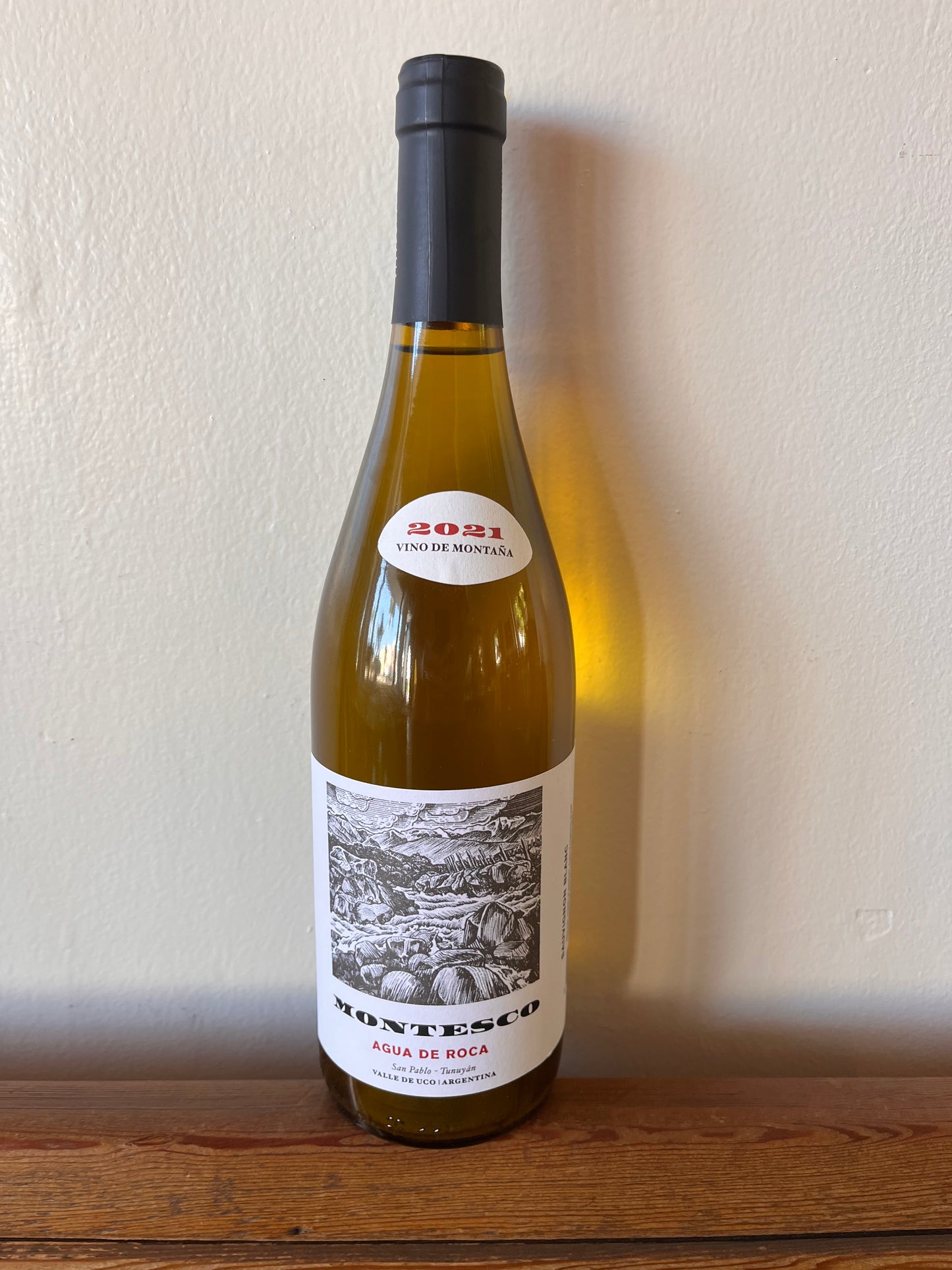 Passionate Wines Montesco Agua de Roca Sav Blanc 2021